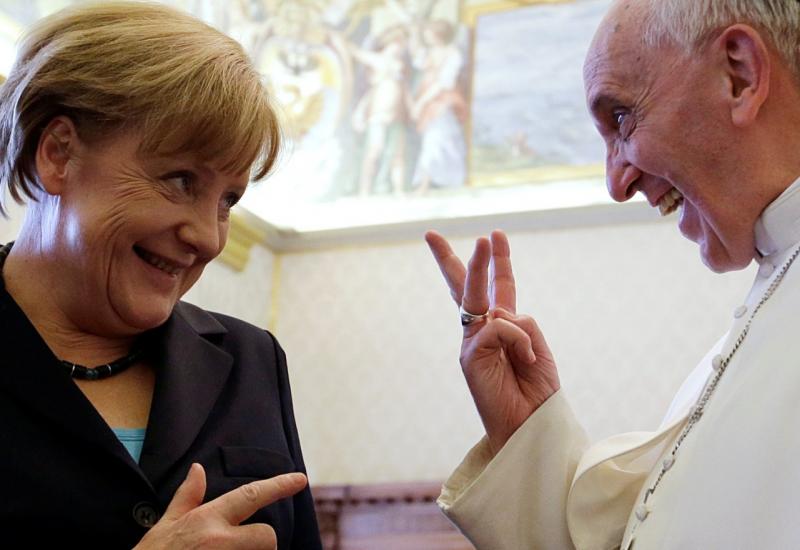 Oprostili se Merkel i papa Franjo 